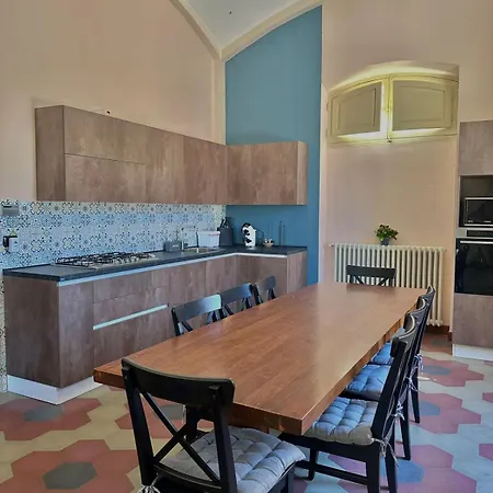 La Castellina Della Fontana - Grande Casa Monticchio